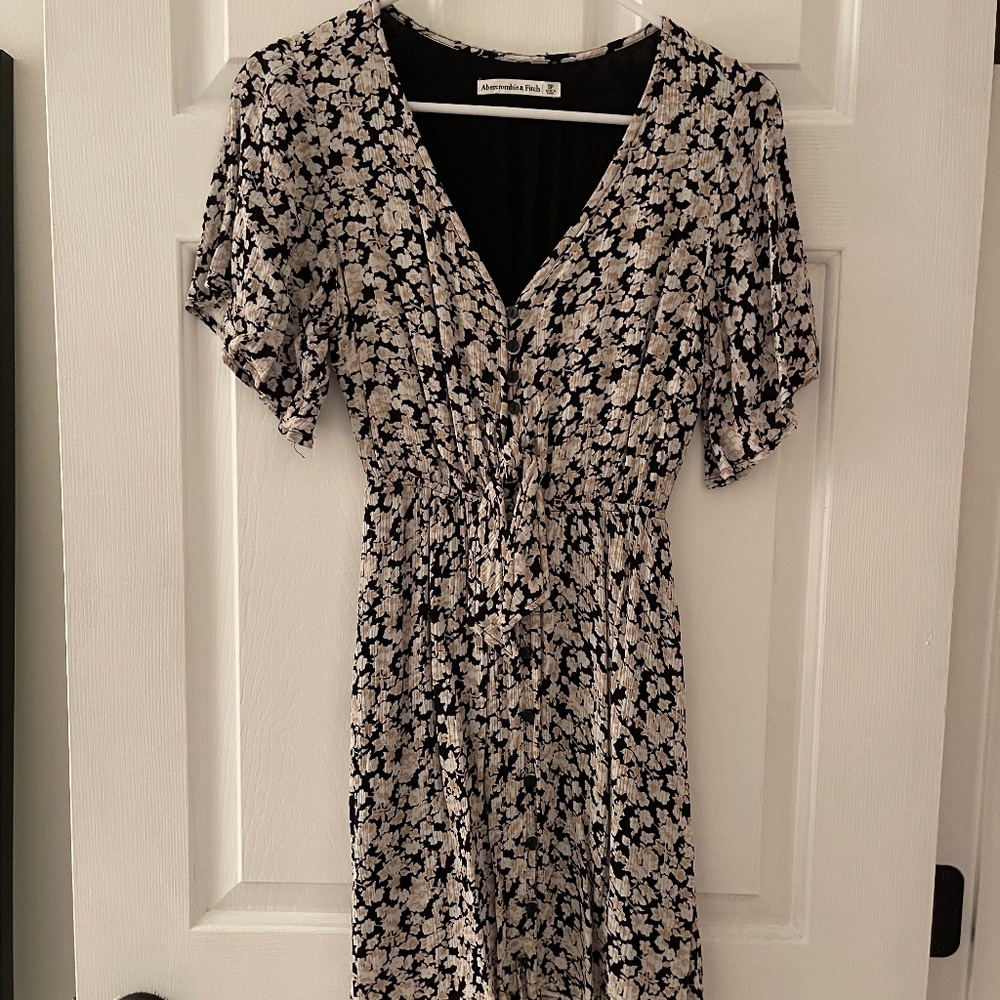 Abercrombie floral dress